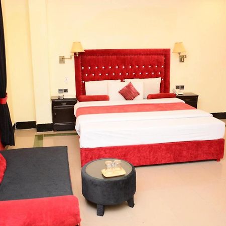 Hotel Move-N-Pick Murree Luaran gambar