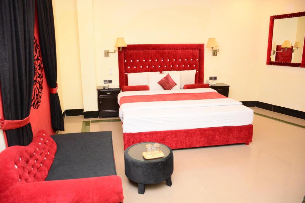 Hotel Move-N-Pick Murree Luaran gambar