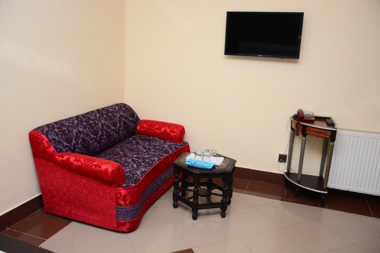 Hotel Move-N-Pick Murree Luaran gambar