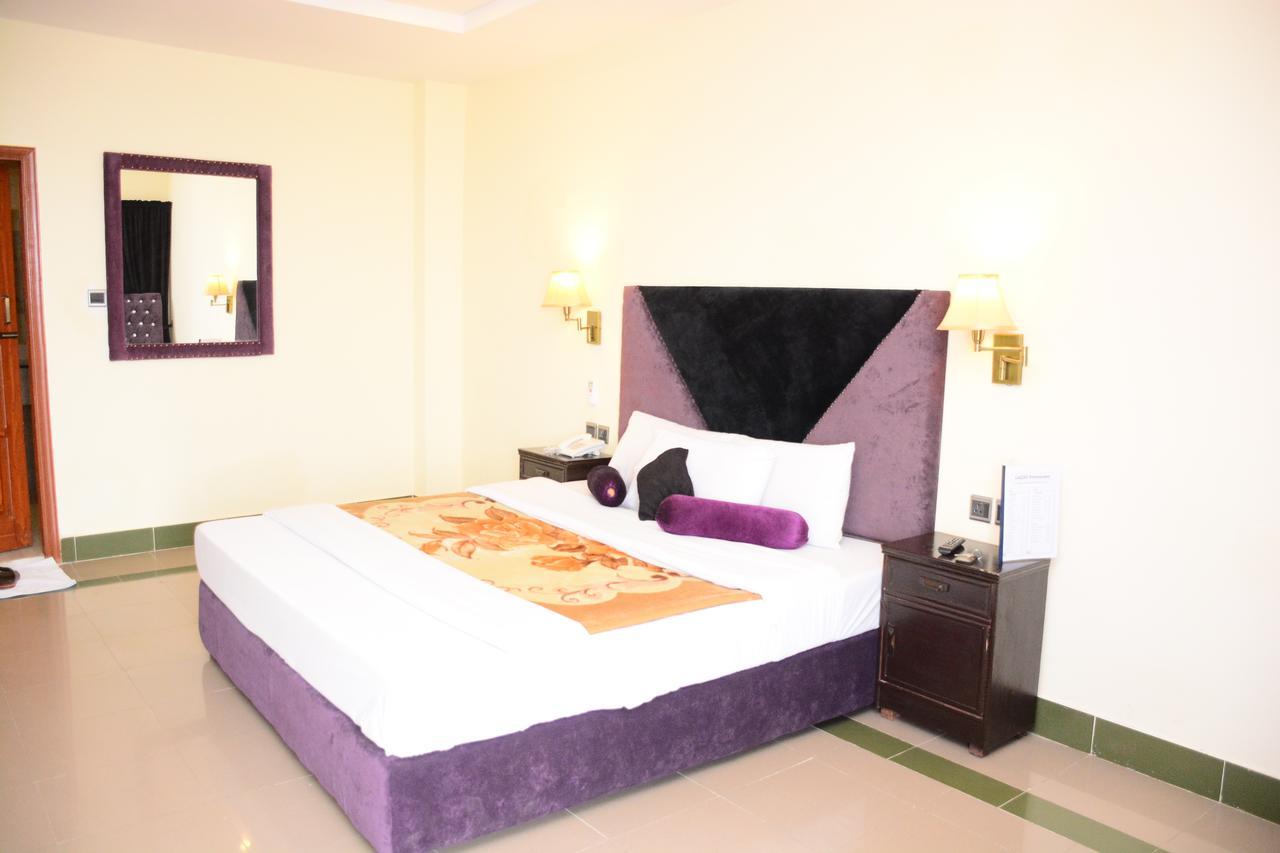 Hotel Move-N-Pick Murree Luaran gambar